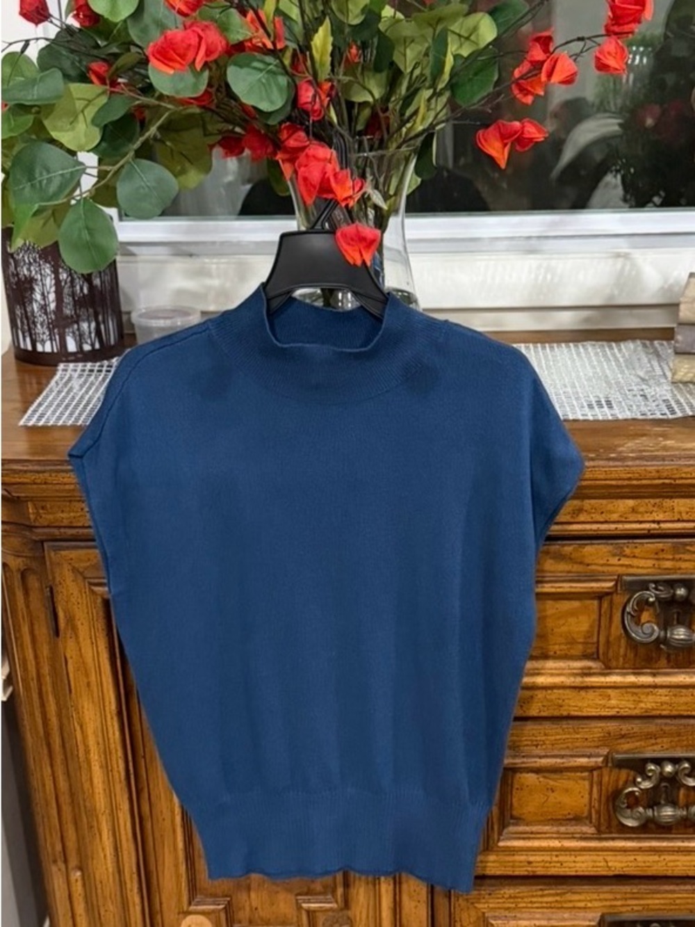 Ann Taylor Navy Blue Short Sleeve Mock Neck Sweater